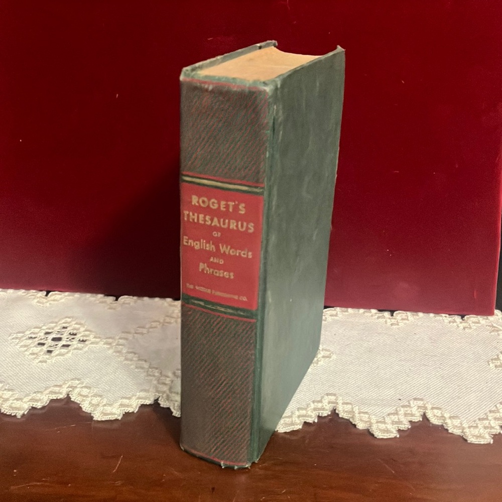 Antique/Vintage Roget's Thesaurus of English Phrases & Words Book